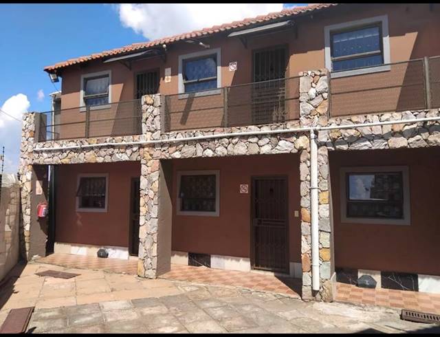 12 BEDROOM HOUSE FOR SALE IN JABAVU